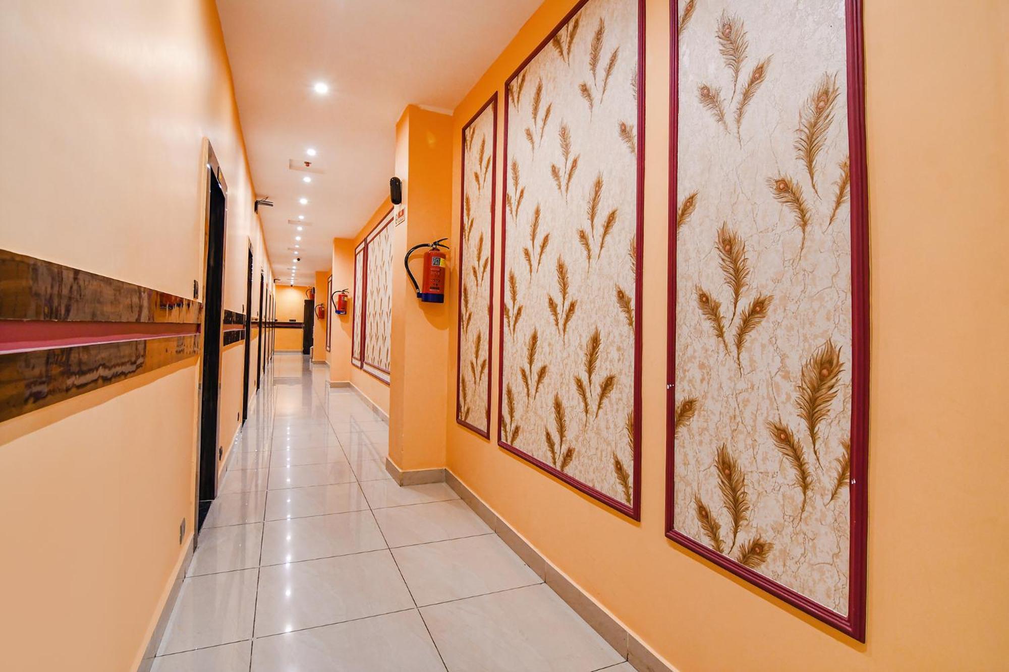 Fabhotel Royal Park Inn - Nr Eden Garden Stadium Calcutta Extérieur photo